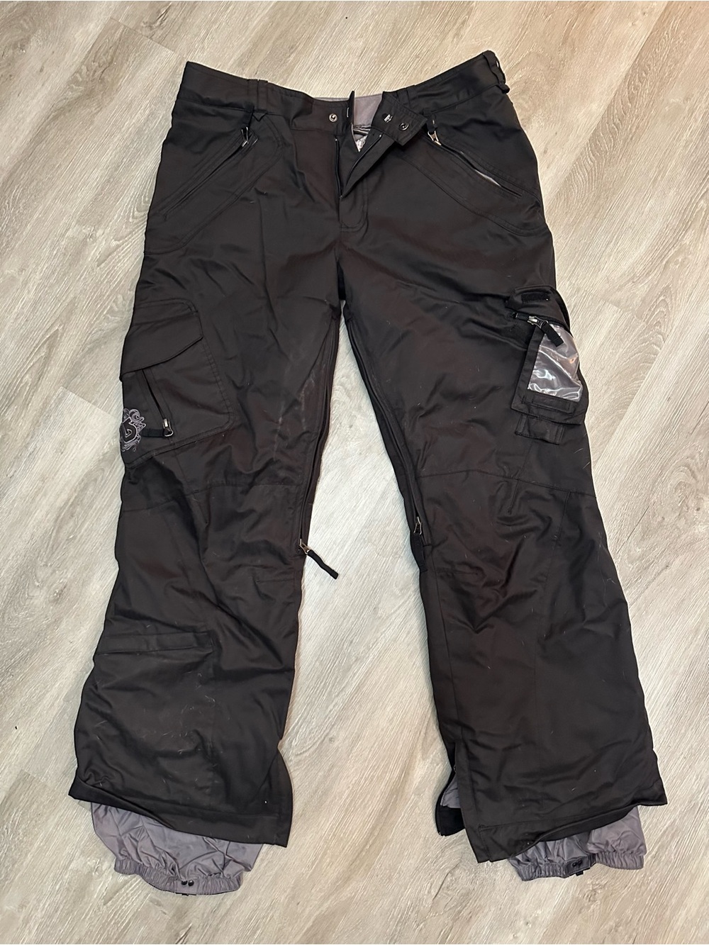 Women’s Burton Black pinstripe Cargo Snow/Ski Pants - Durable Water-Resistant